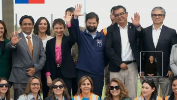 16042404 PRESIDENTE BORIC INAUGURA PARQUE OASIS DE CALAMA 18