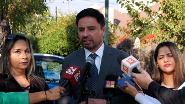 16042411 ALCALDE CARTER VISITA A EXFUNCIONARIOS DE CARABINEROS 04