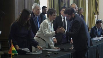 18042405MINISTRA TOHÁ Y PRESIDENTE BORIC 0
