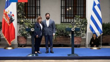 24042409 DECLARACIÓN CONJUNTA DE PRESIDENTES DE CHILE Y GRECIA (5)