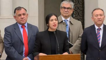 10052412 MINISTROS TRAS REUNIÓN CON MESAS DEL SENADO Y LA CÁMARA06