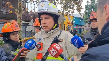 21052403 INCENDIO INTERSECCIÓN ITALIA Y SANTA ISABEL 01