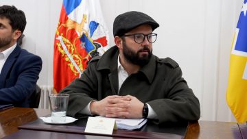 26062414 PRESIDENTE GABRIEL BORIC SE REÚNE CON PARLAMENTARIOS DE MAGALLANES 1