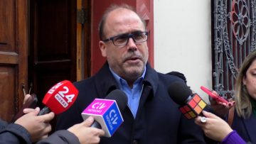 18072413 DECLARACIONES ALBERTO UNDURRAGA TRAS REUNIÓN CON EL OFICIALISMO 02