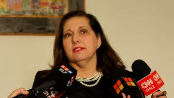 22072403 DIPUTADOS SE REÚNEN CON EL MINISTRO DE JUSTICIA 13