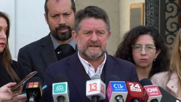 22072404 ALCALDES SE REÚNEN CON SUBSECRETARIO DEL INTERIOR 01