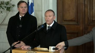 050824C02 PRESIDENTE DE BRASIL VISITA EL SENADO 04
