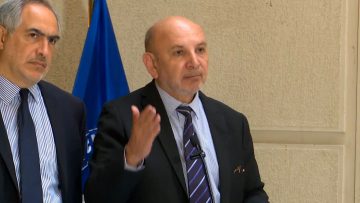 041124C01 SENADORES CASTRO Y CHAHUÁN POR LICENCIAS MÉDICAS FALSAS 01