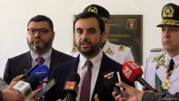 30112407 DECLARACIONES DE MINISTRO DE JUSTICIA Y DIRECTOR DE GENDARMERÍA 01