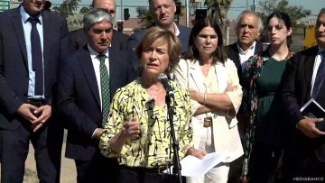 09122403 EVELYN MATTHEI Y PLAN CÁRCELES 01