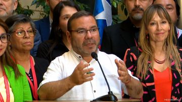 111224C12 DIPUTADOS OFICIALISTAS POR REAJUSTE 01