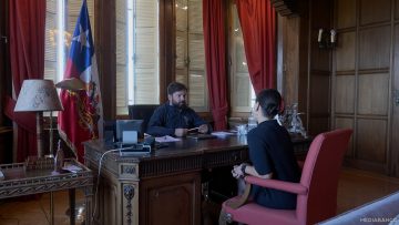 15012511 PRESIDENTE BORIC SE REÚNE CON ALCALDESA RIPAMONTI 1
