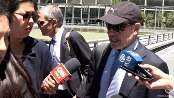 17012508 SALIDA DE ABOGADOS TRAS AUDIENCIA DE FACTOP Y AUDIOS 09