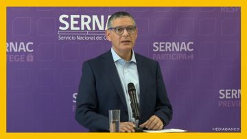 04022504 PUNTO DE PRENSA DIRECTOR SERNAC DESTACADA (1)