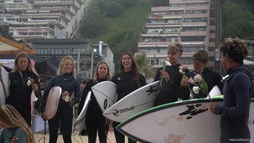 220225DEP04 -CIRCUITO NACIONAL EN REÑACA HOMENAJEA A SURFISTA FALLECIDA 01