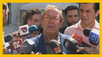 26022509 APOYO FELIPE DELPIN 14