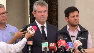 03032517 DECLARACIONES ALLDES Y DIPUTADO JOUANNETTE 10