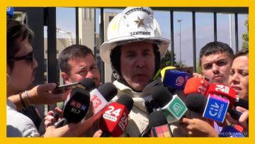 05032509 COMANDANTE DE BOMBEROS GIORGIO TROMBEN SE REFIERE A INCENDI EN ESCUELA DE CARAABINEROS 07