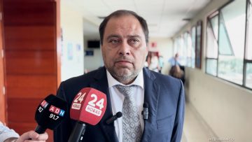 060325ARI02 DECLARACIONES RODRIGO TORRES DEFENSOR LEGAL JEFE DE ARICA 05