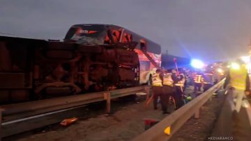 11032501 APOYO ACCIDENTE BUSES EN MORRILLOS 010