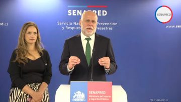 14032506 PUNTO DE PRENSA MINISTRO ELIZALDE Y DIRECTORA DE SENAPRED 111