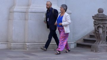 17012502 APOYOS MINISTRA JARA EN LA MONEDA 01