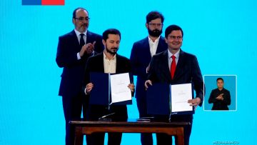 27032501 PRESIDENTE BORIC Y ACUERDO PARA FUTURA SEDE DE CAF 16