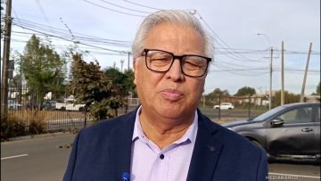 28032502 SENADOR GASTÓN SAAVEDRA POR LUIS CORDERO 01 (2)