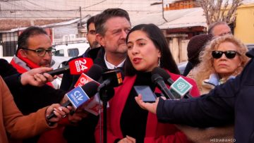 290325018 ALCALDESA KARINA DELFINO 01