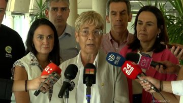 f14032510 ALCALDE DE CHILE VAMOS SE REUNEN CON SENADORA EBENSPERGER 40