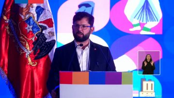 020425IND01 PRESIDNTE BORIC PARTICIPA EN EL ENCUENTRO EMPRESARIAL CHILE-INDIA 11 (1)