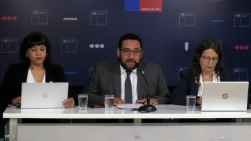 04042507 MINISTRO REALIZA BALANCE DE LA ADMISIÓN ESCOLAR 01