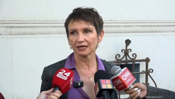 21042505 CAROLINA TOHÁ SOBRE REUNIÓN CON EL OBISPO EMILIANO SOTO 09