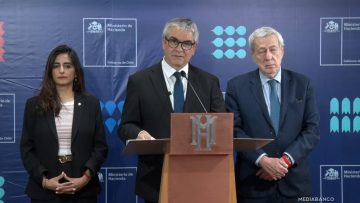 21042514 DECLARACIONES MINISTRO DE HACIENDA Y CANCILLER 11 (1)
