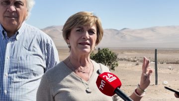 22042507 EVELYN MATTHEI EN COPIAPÓ 01