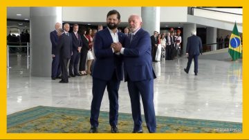 220425BRA01 PRESIDENTE BORIC VISITA EL PALACIO PRESIDENCIAL DE PLANALTO DEST