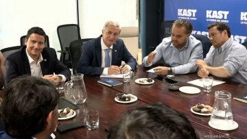 19112501 APOYOS REUNIÓN KAST Y LIBERTARIOS 14