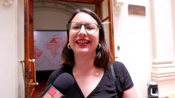 10122522 DECLARACIONES IRACÍ HASSLER EN BIBLIOTECA NACIONAL 01