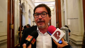 10122524 DECLARACIONES MARCOS BARRAZA EN BIBLIOTECA NACIONAL 01