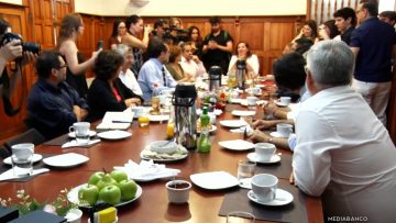 23012613 APOYOS REUNION SOCIALISMO DEMOCRATICO Y DC 15