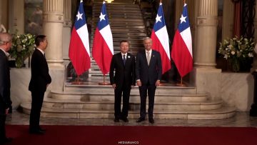 10032643 PRESIDENTE ELECTO SE REÚNE CON DELEGACIÓN DE CHINA 01 (1)