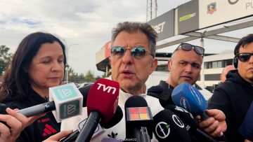 030526DEP01 CASZELY Y MOSA EN PREVIA COLO-COLO VS. COQUIMBO 01