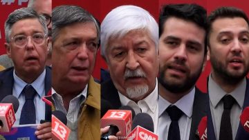 11052610 PARTIDOS DE OPOSICIÓN RECIBEN DOCUMENTO 11