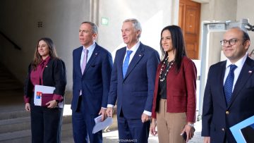 18052619 PRESIDENTE KAST CON PRESIDENTES DE LA CÁMARA Y EL SENADO 01 (1)