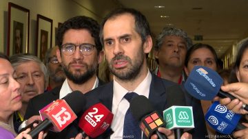 26052611 APOYO NICOLÁS GRAU 01
