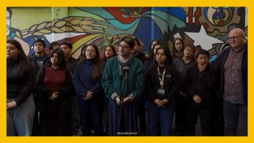 03062615 VOCERÍA CONFECH TRAS MARCHA EN CENTRO DE SANTIAGO DEST (1)