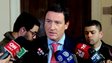 04062611 DECLARACIONES SENADOR ARTURO SQUELLA 7