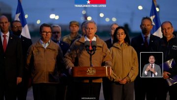 070626ARI03 DECLARACIONES PRESIDENTE KAST EN ARICA 01