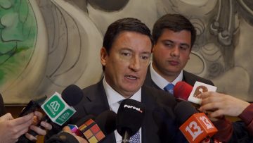 24062604 DECLARACIONES ARTURO SQUELLA 01 (1)