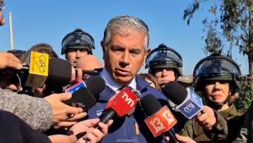 300626SANT02 APOYO Y DECLARACIONES DESALOJO MEGATOMA DE SAN ANTONIO MEDIODÍA 01 (1)